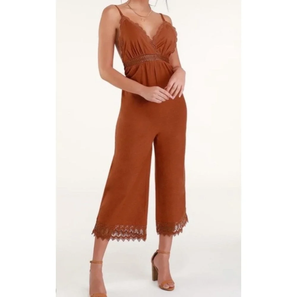 Billabong Lace and Lies Spiced Coral Crochet Trim Wide Leg Jumpsuit‎ Small NEW